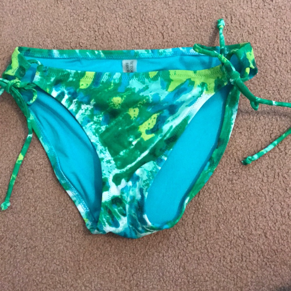 Victoria’s Secret bikini bottom size small